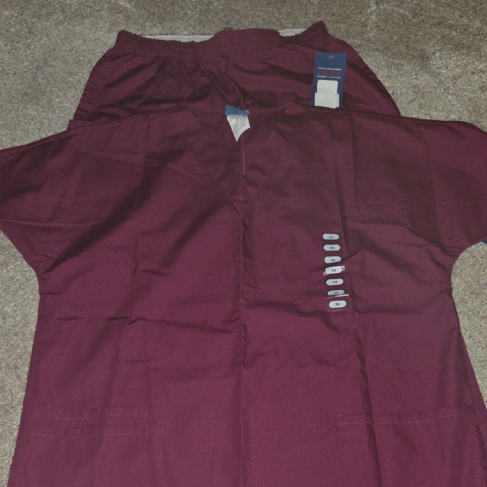 Womens Burgundy Cherokee Scrub Set - Picture 2 of 5